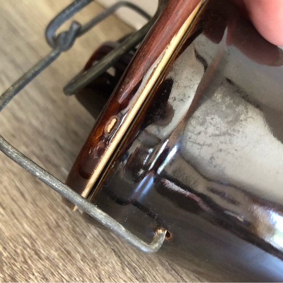 Vtg Stoneware Crock with Bail Lock - Picture 14 of 14